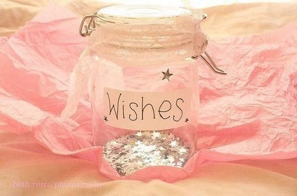 Glitter Jar. It is very easy and simple to make this present for your best friend. You just need to buy a mason jar and add some glitter to the jar. Then put some notes of things your friend has wished for in the jar. 