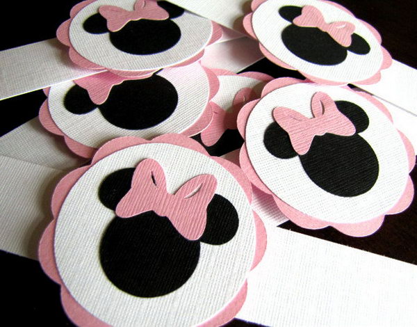 Minnie Mouse Party Napkin Rings are the perfect way to add that special touch to your t party! These napkin rings are made of  high-quality cardstock with a combination colors of white, pink and black to bring your kid a light and happy visual effect.