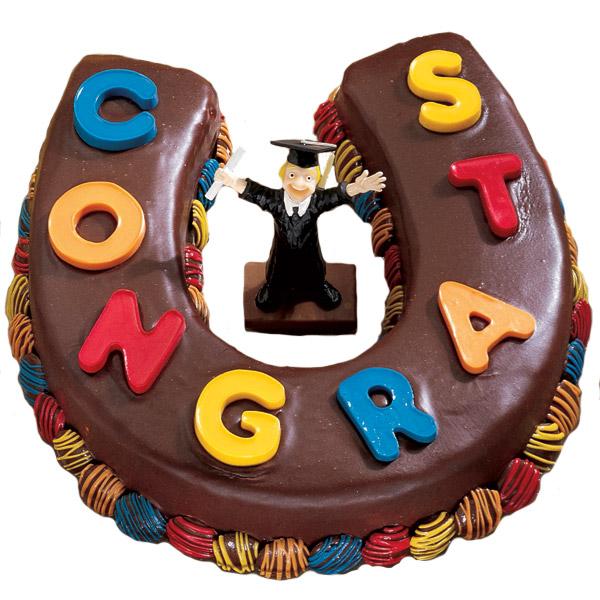 Congratulations All around Cake. Express your heartfelt congratulations to the graduate with this horseshoe-shaped cake with chocolate coating and candy letters molding as well as a graduate in center.