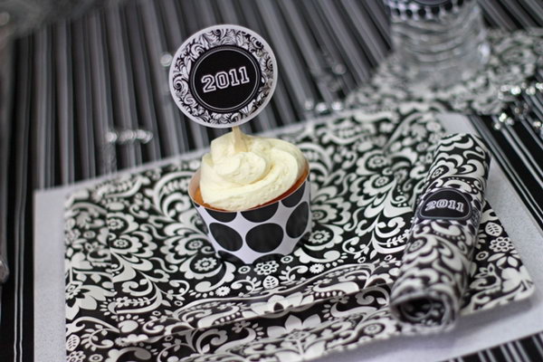 Black and White Graduation Party. Create this fabulous graduation party collection in honor of the accomplishments of the graduate with black and white damask plates and napkins, brush stroke cupcake wrappers. 