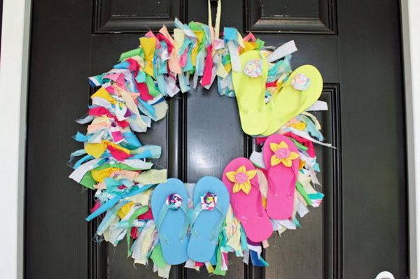 Fabric Scrap and Flip Flop Wreath. 