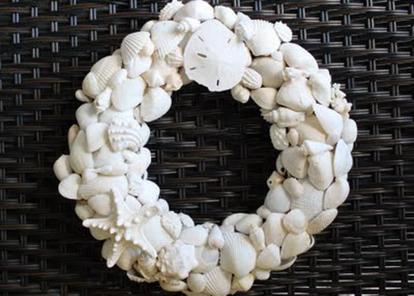 Summer Shell Wreath.