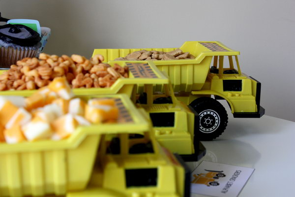 More Plastic Dump Trucks 