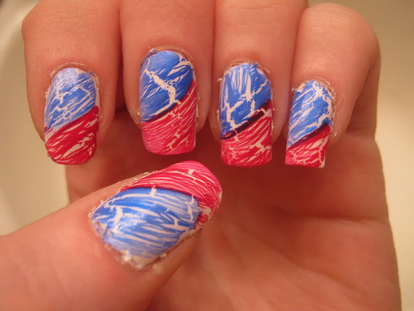 Quick and Easy Patriotic Nail: This 4th of July nail art is simpler than it seems. Red and blue texture polish, a white base coat, and a white nail art pen are all it takes to snag this fancy look. See the tutorial 