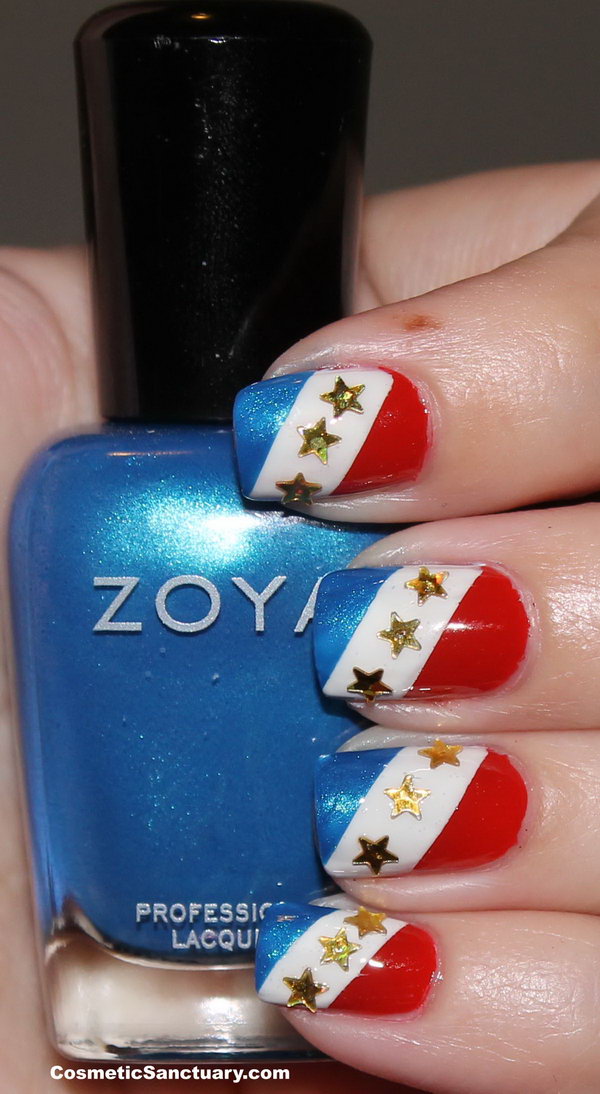  Patriotic Gradient Stripes with Accented Sparkling Stars Nautical Nails: If you're loving this adorable manicure and want to recreate something like this, please head over to check out the tutorial here.