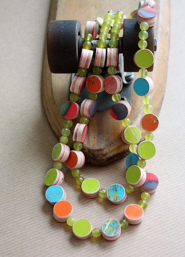 Repurposed Skateboard Necklace: If your daughter's broken skateboard means a lot to her and you have a difficulty to throw old stuffs away. Maybe you can repurpose it to make a beautiful necklace like this for her to wear everyday. 