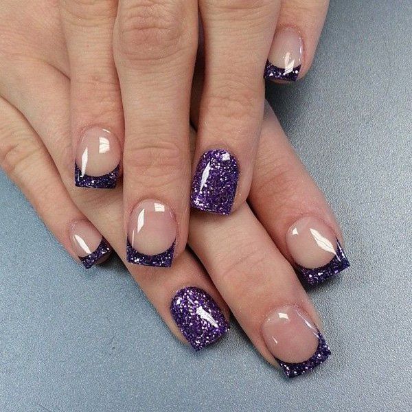 Pretty Looking French Tips in Violet Glitter. 