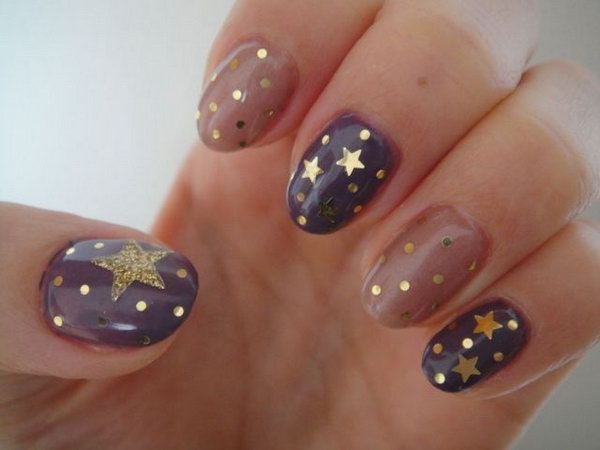 Gold Star Nails. This is all sorts of perfect! I love it, so clever! :)