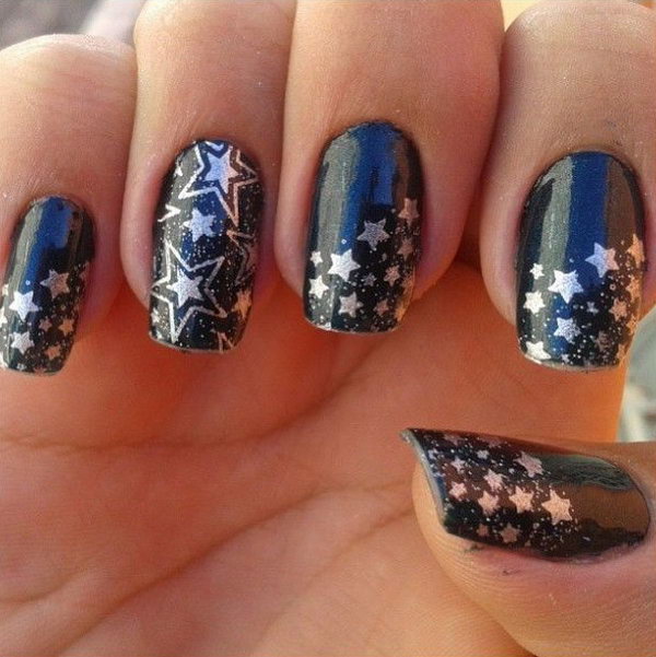 Deep Blue Star Nails. This is all sorts of perfect! I love it, so clever! :)