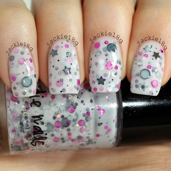 Star and Dots Nail Design. This is all sorts of perfect! I love it, so clever! :)