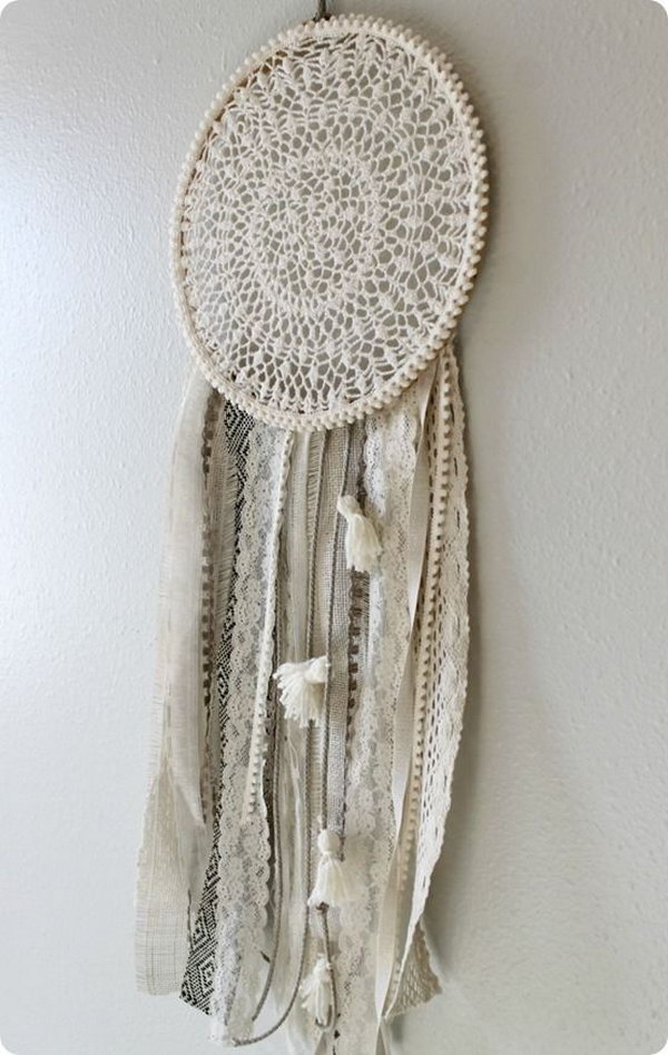 DIY Dream Catcher Made with Embroidery Hoop, Ribbon and Yarn. 