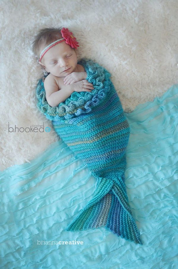 Crochet Mermaid Tail for Baby.  Free crochet pattern 