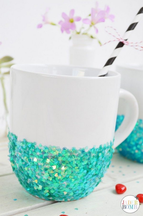 DIY Glittered Mug. 