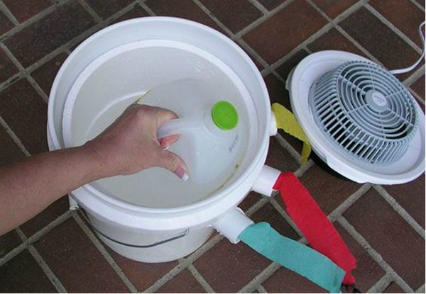 Use this simple DIY air conditioner to survive hot summer and lower your electric bill. 
