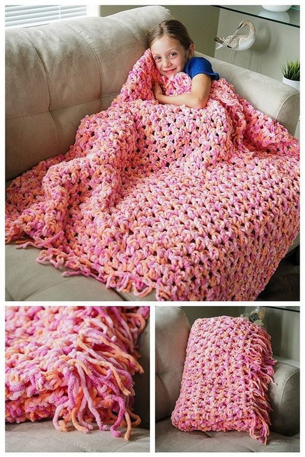 Crocheted Sofa Blanket. 