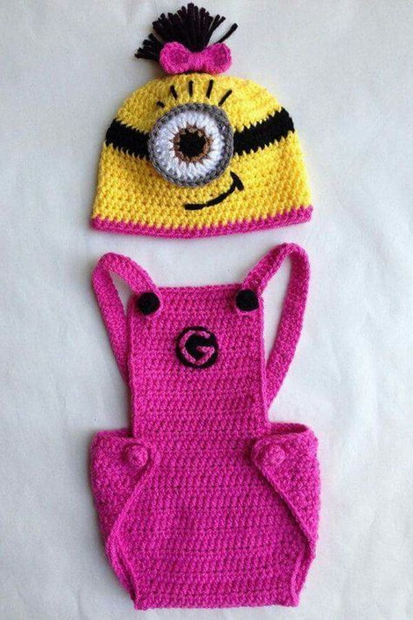 Minion Baby Crochet Outfit Free Pattern. 