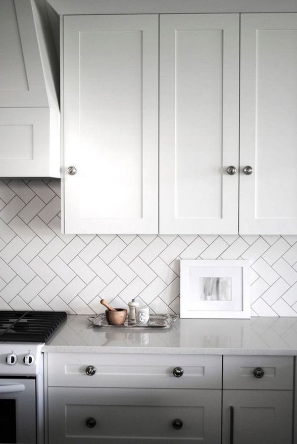 Herringbone Subway Tile Backsplash 