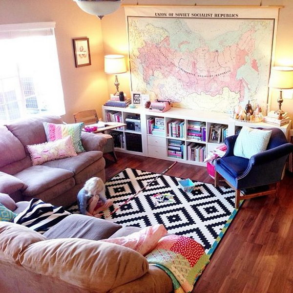 Kids-Friendly Living Room Layout. 