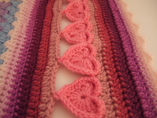 Line of Hearts Crochet Edging. 