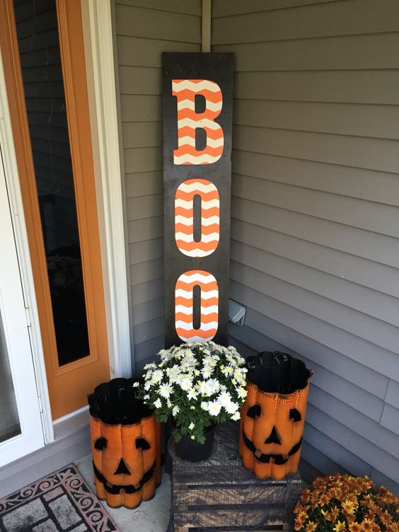 DIY Halloween BOO Sign. 