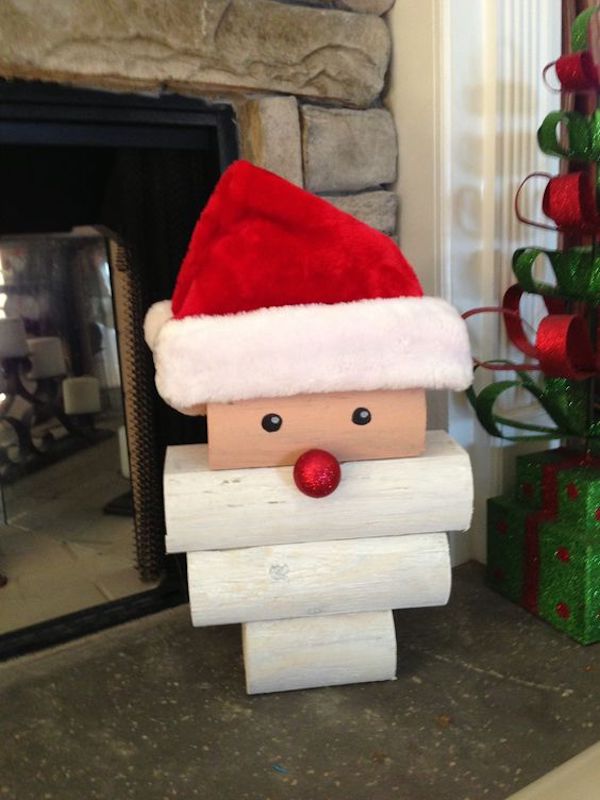 DIY Stacked Wood Santa. 