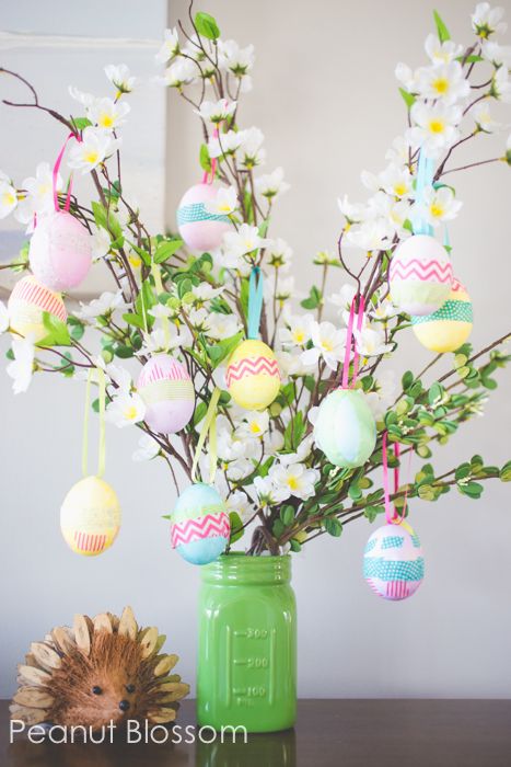 DIY Easter Egg Tree. 